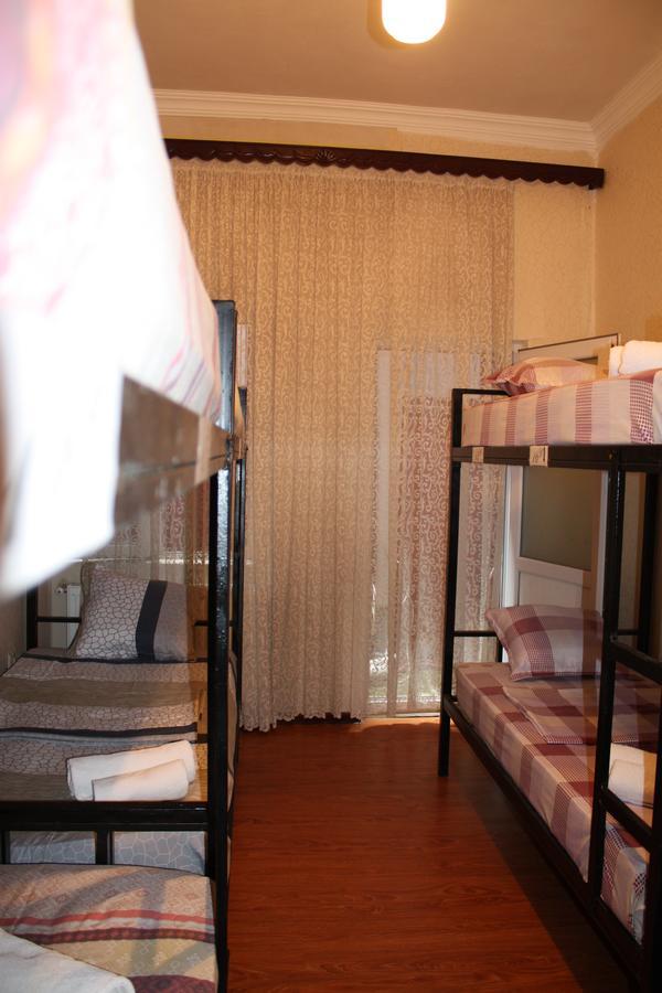 Holiday House บาทูมิ ภายนอก รูปภาพ